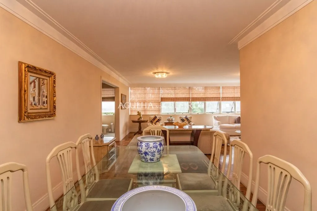 Venda/Itaim Bibi: Ótima planta – AP8335