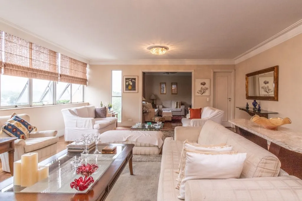 Venda/Itaim Bibi: Ótima planta – AP8335