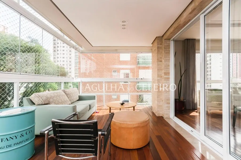 Venda/Moema: bem estar, muito verde em prédio novo! – AP3830