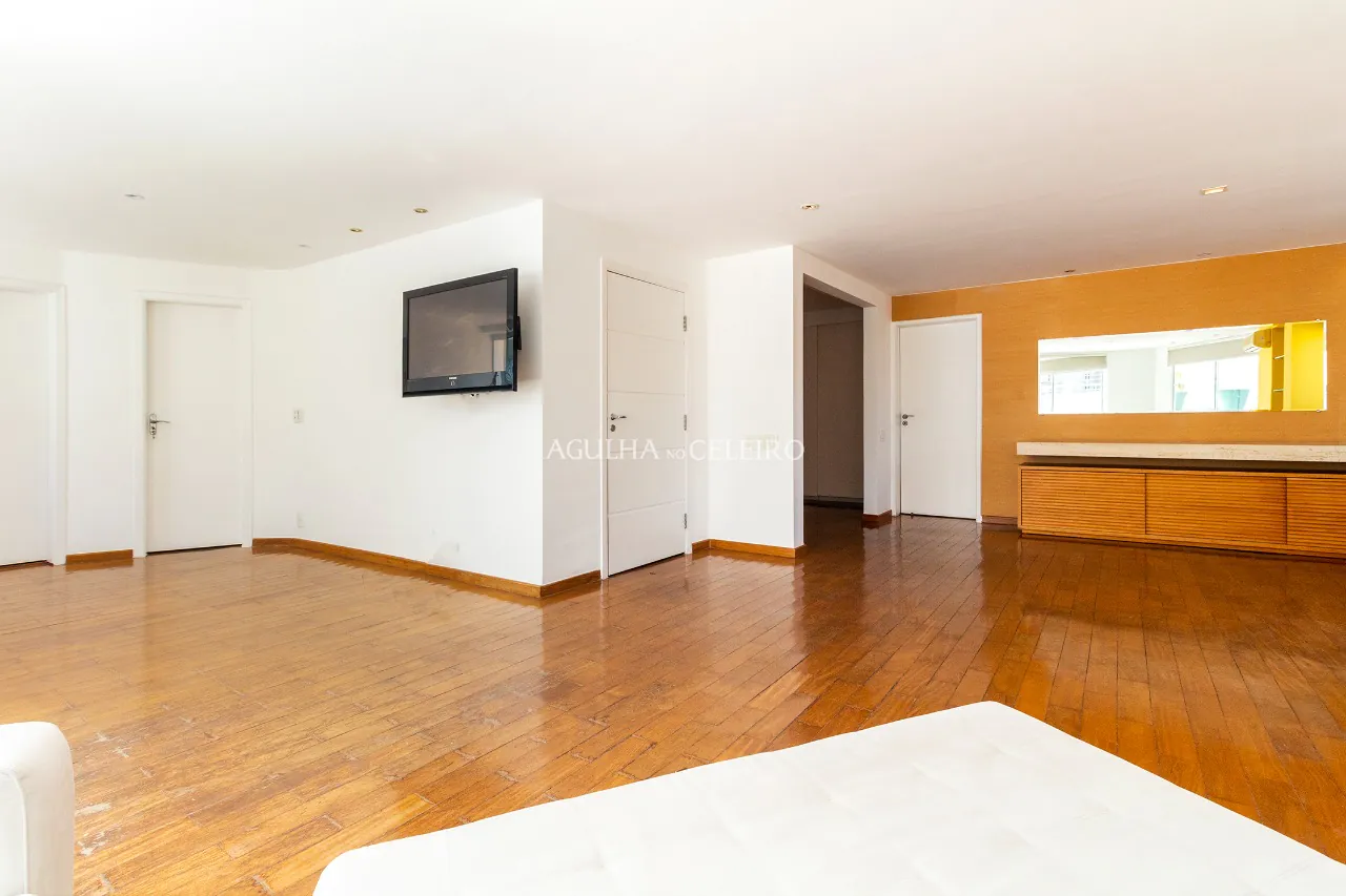 Venda/Itaim Bibi: Cobertura penthouse – 10012