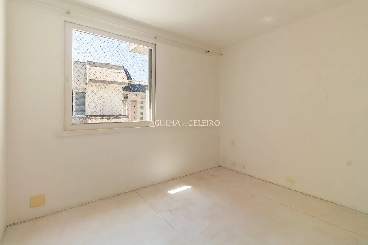 Venda/Itaim Bibi: Cobertura penthouse – 10012