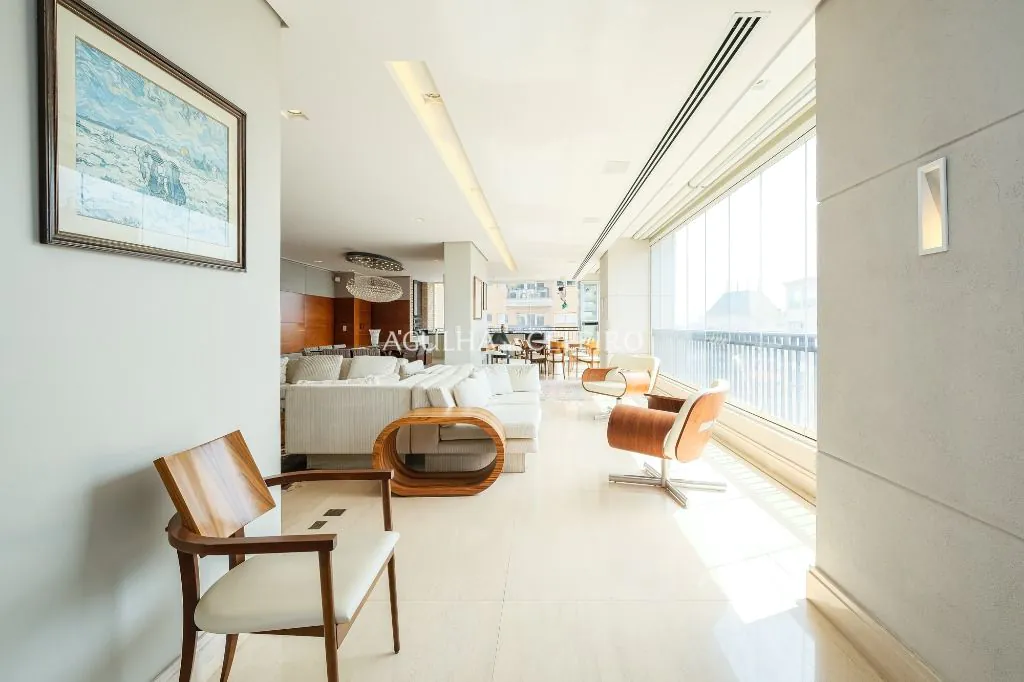 Venda/Moema: único! – AP8022