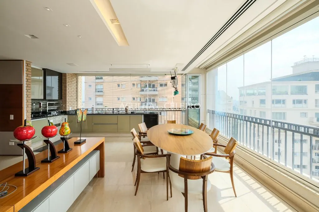 Venda/Moema: único! – AP8022