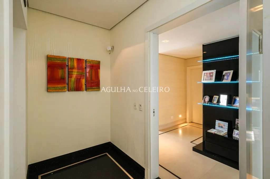 Venda/Moema: único! – AP8022