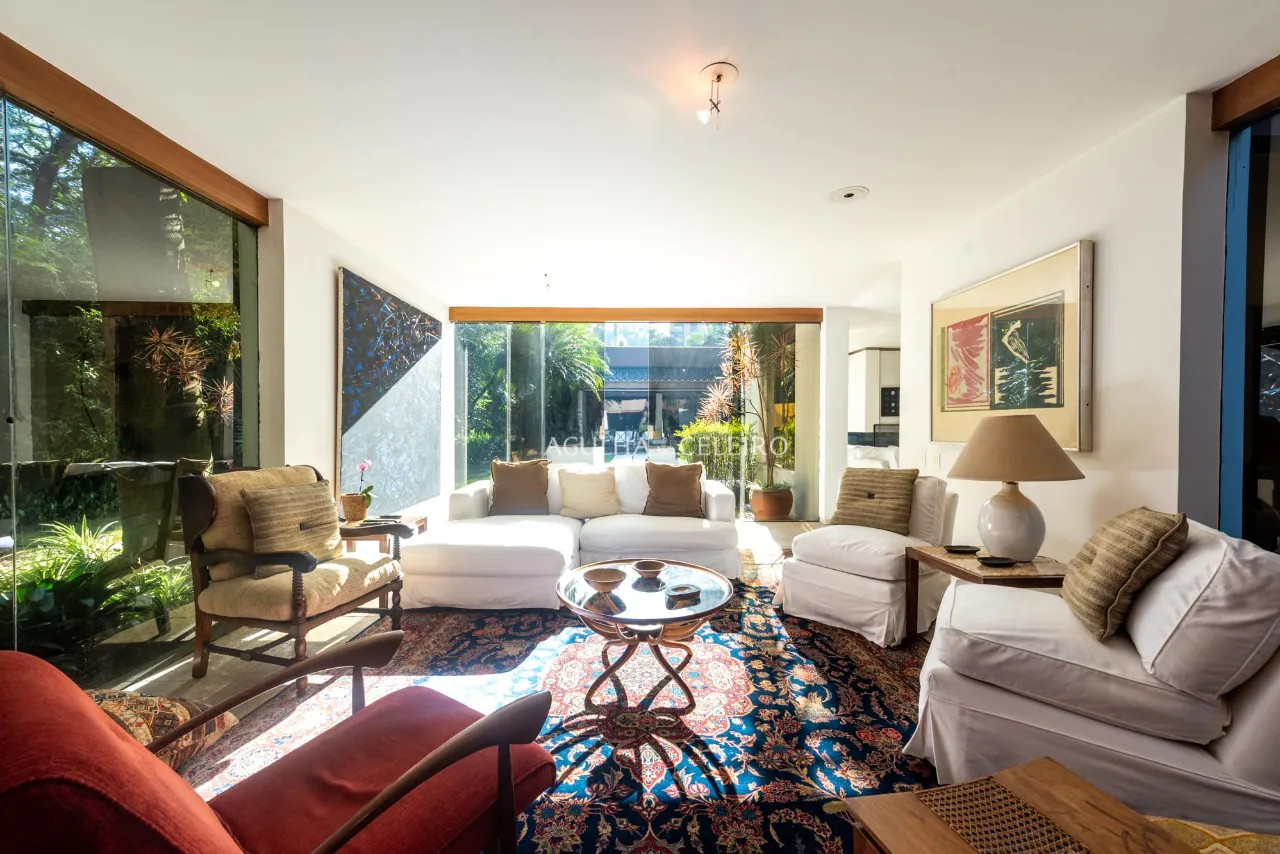 Venda/Jardim América: Puro charme com muito conforto projeto de Ricardo Julião. – 9239