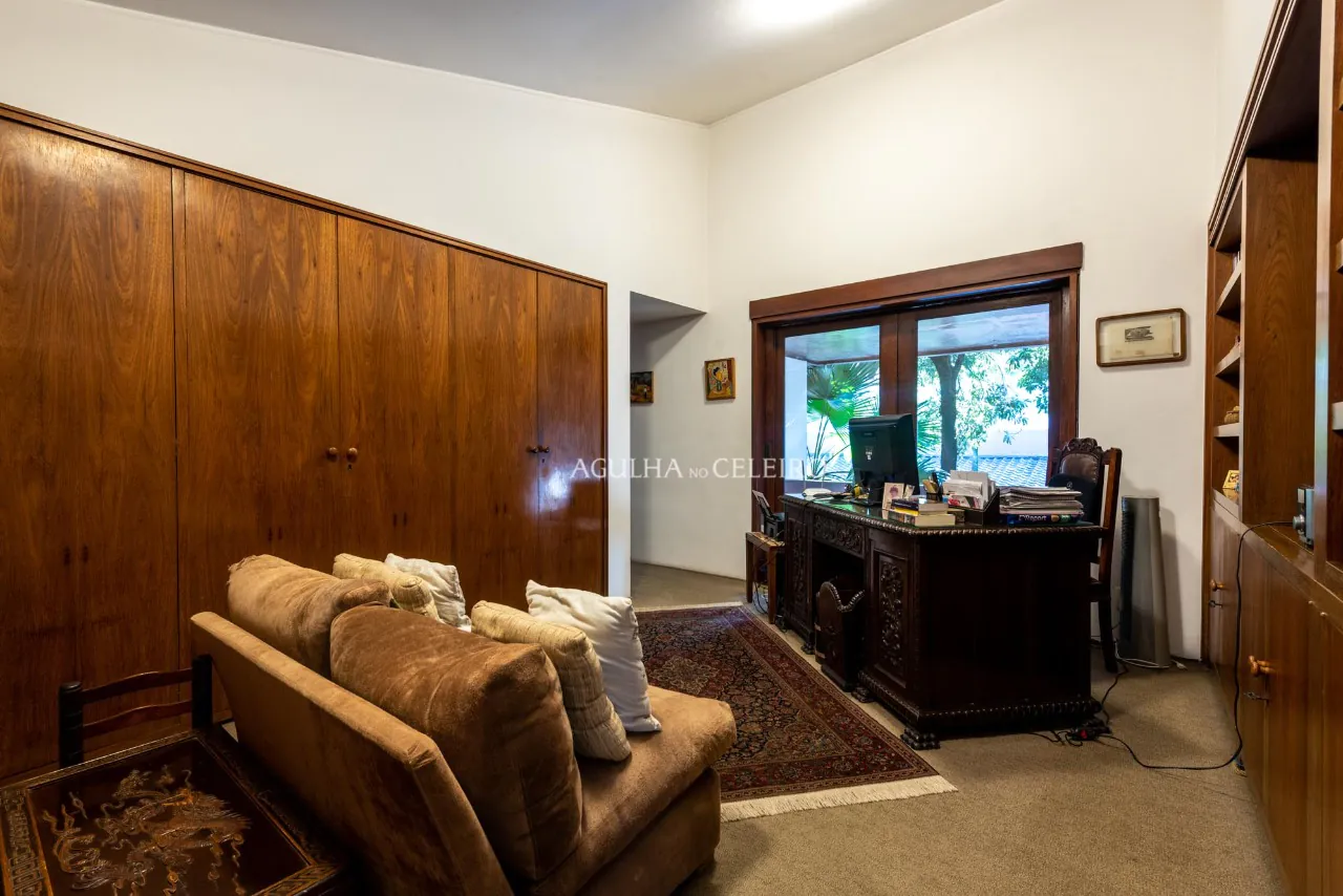 Venda/Jardim América: Puro charme com muito conforto projeto de Ricardo Julião. – 9239