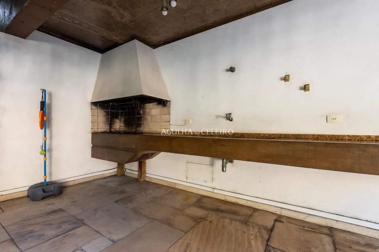 Venda/Jardim América: Puro charme com muito conforto projeto de Ricardo Julião. – 9239