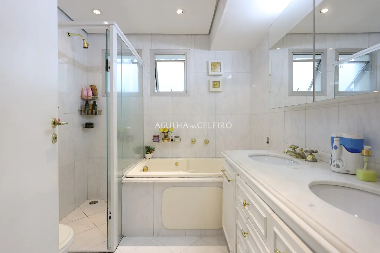 Locação/Itaim Bibi: Tesouro no miolinho do bairro – 9343 - MAC_0100