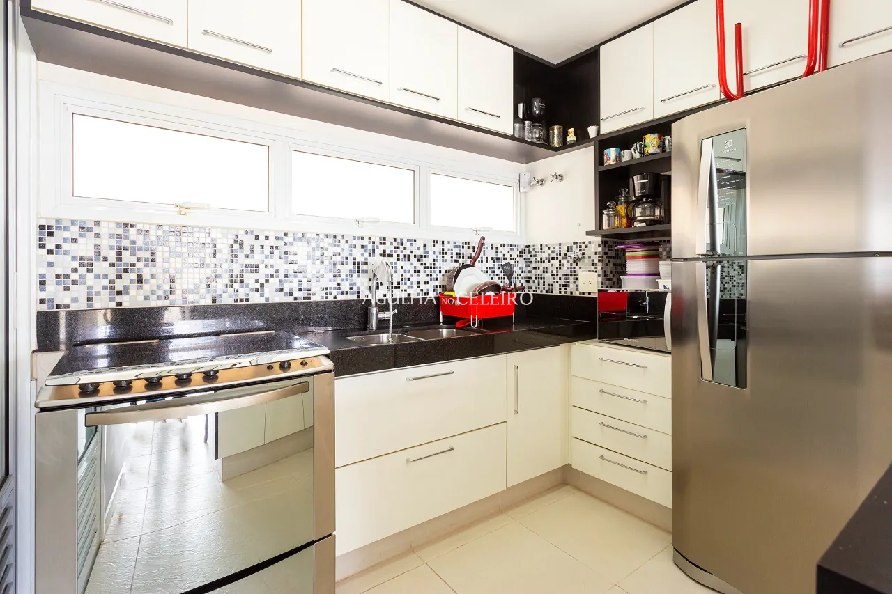 Apartamento com varanda no Jardim Paulista à venda – 9708