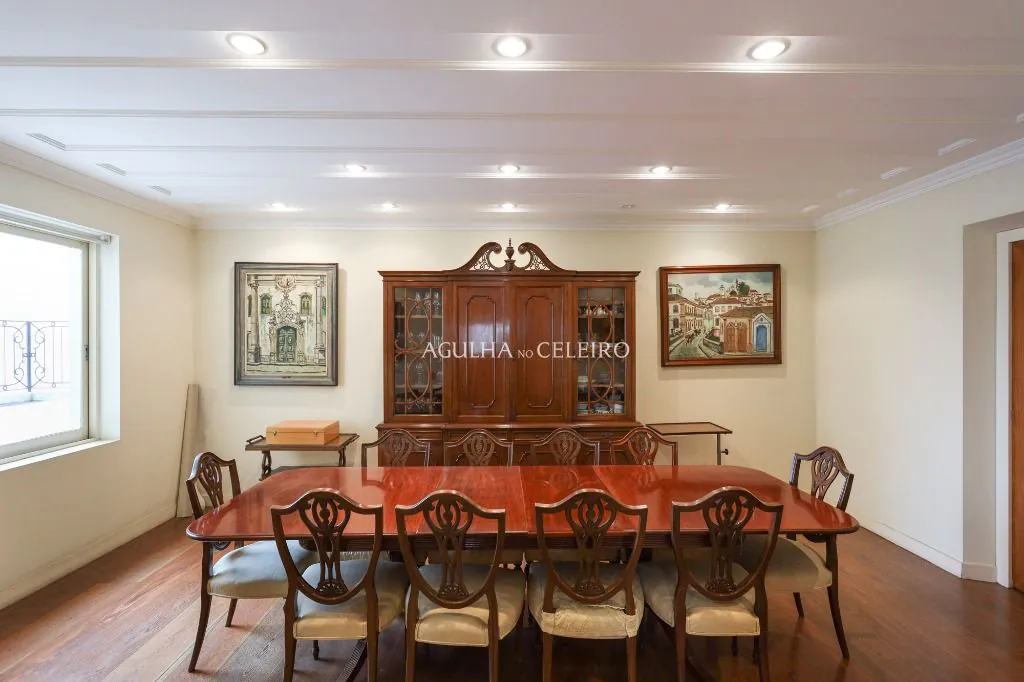 Venda/Jardim América: Para juntar o moderno ao clássico – AP5718