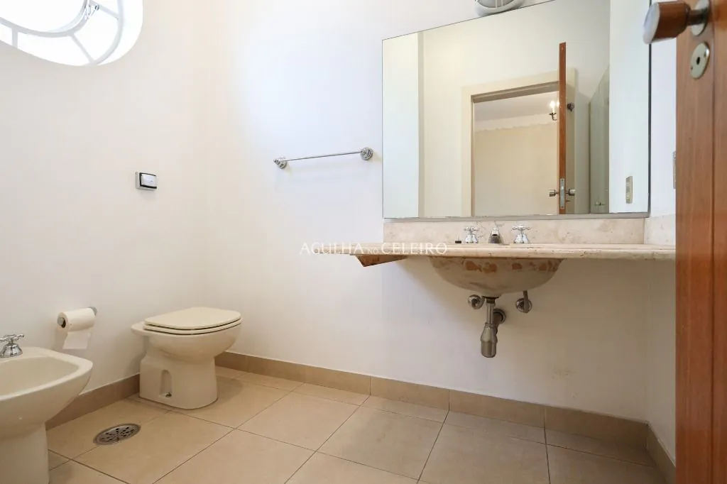 Venda/Jardim América: Para juntar o moderno ao clássico – AP5718