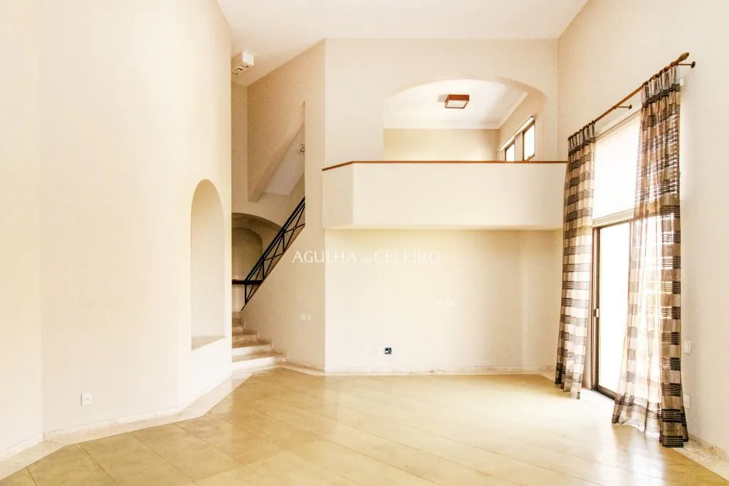 Venda/Jardim Paulista: Tamanho familiar – AP8043