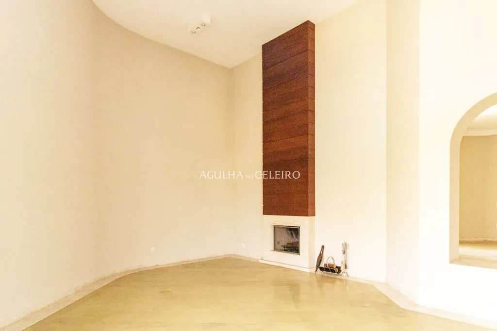 Venda/Jardim Paulista: Tamanho familiar – AP8043