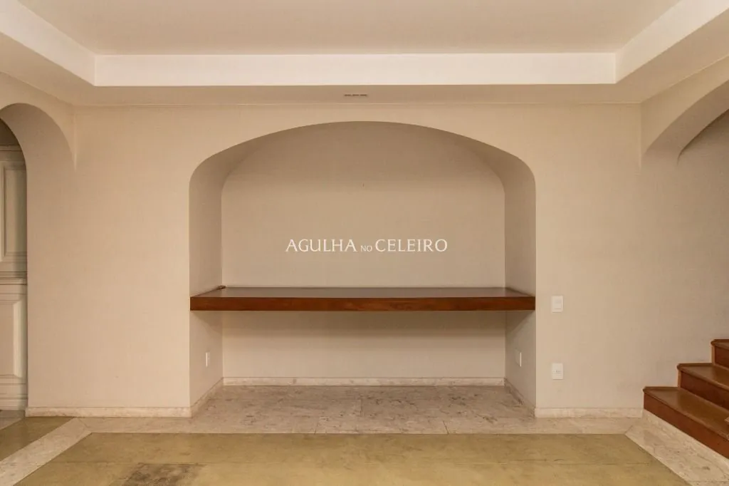 Venda/Jardim Paulista: Tamanho familiar – AP8043