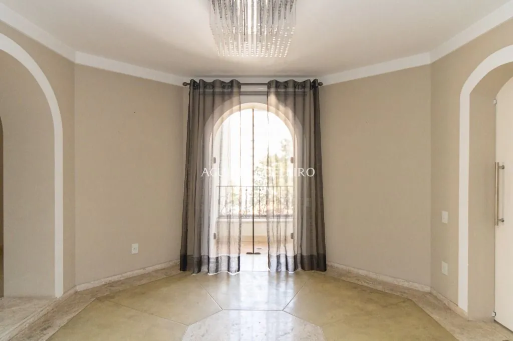 Venda/Jardim Paulista: Tamanho familiar – AP8043