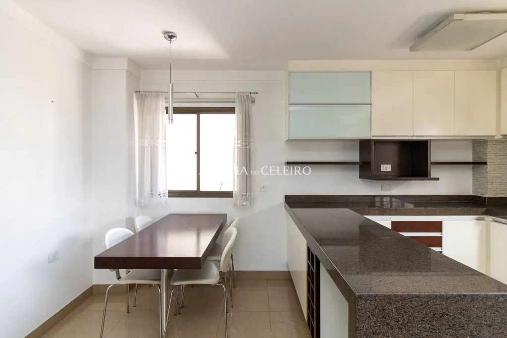 Venda/Jardim Paulista: Tamanho familiar – AP8043