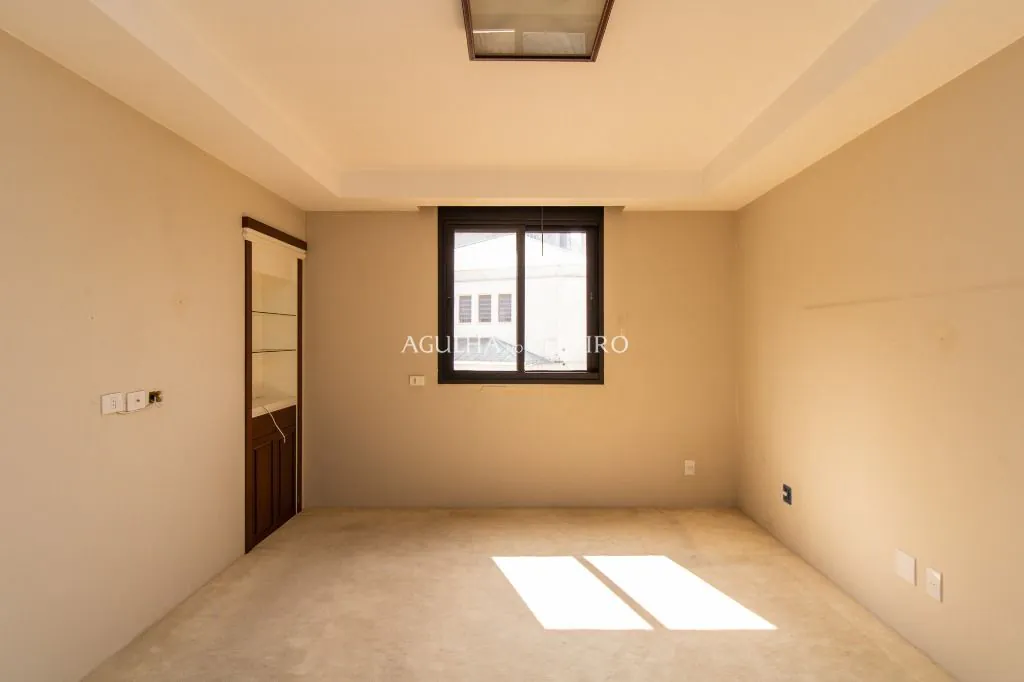 Venda/Jardim Paulista: Tamanho familiar – AP8043