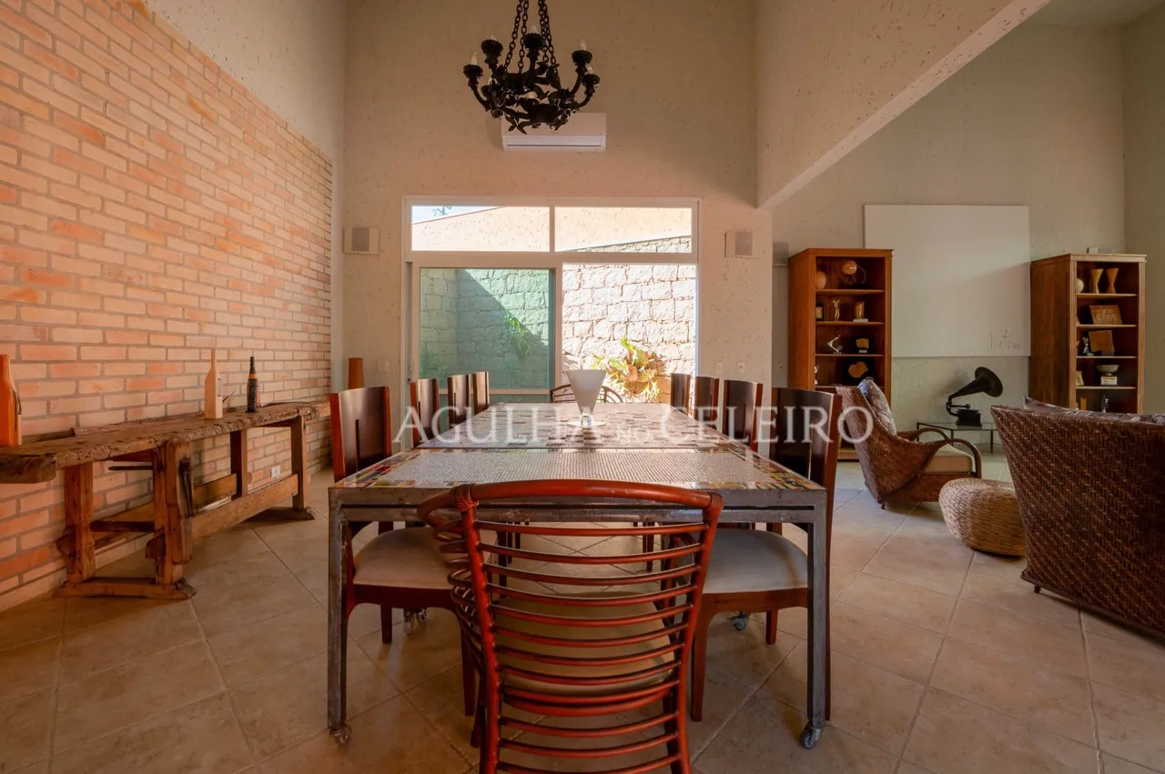 Casa Térrea à venda na melhor localização do Cond. Terras de São José – CA0638