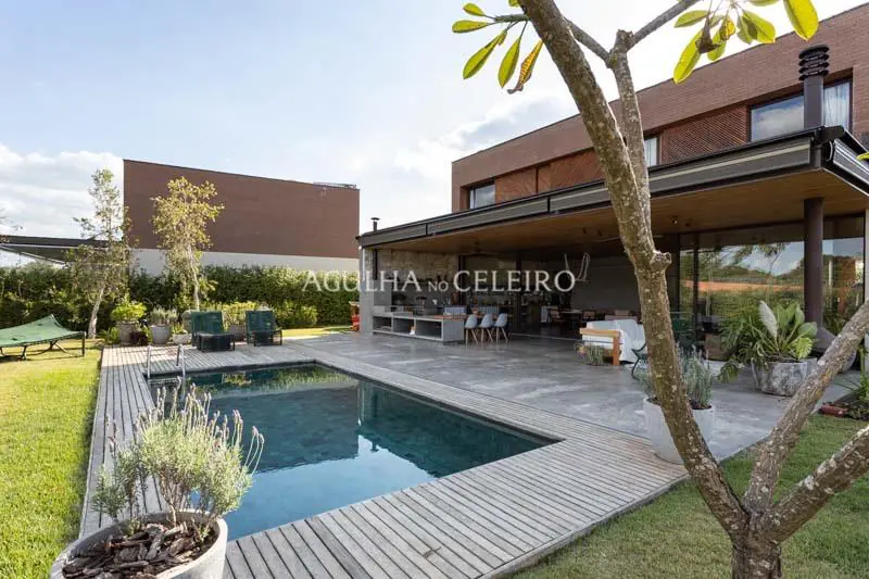 Casa incrível na Fazenda Boa Vista para venda. – CA0682