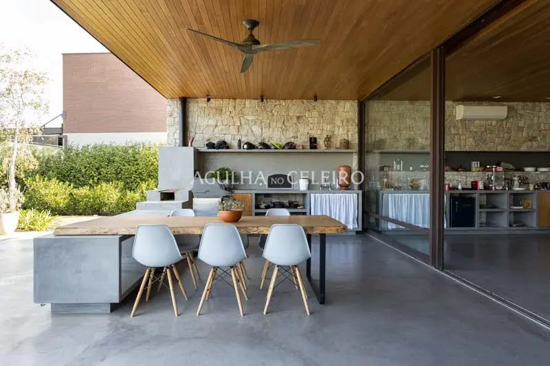 Casa incrível na Fazenda Boa Vista para venda. – CA0682