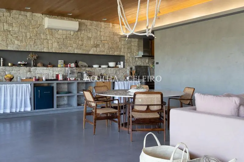 Casa incrível na Fazenda Boa Vista para venda. – CA0682