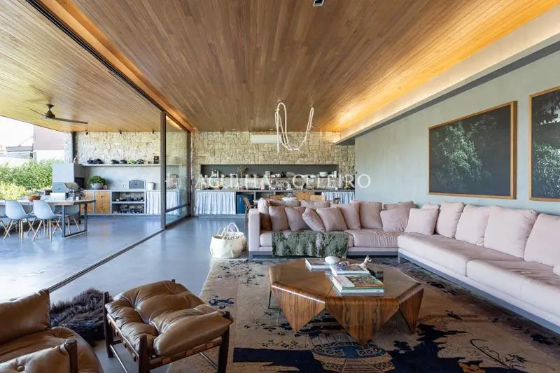 Casa incrível na Fazenda Boa Vista para venda. – CA0682