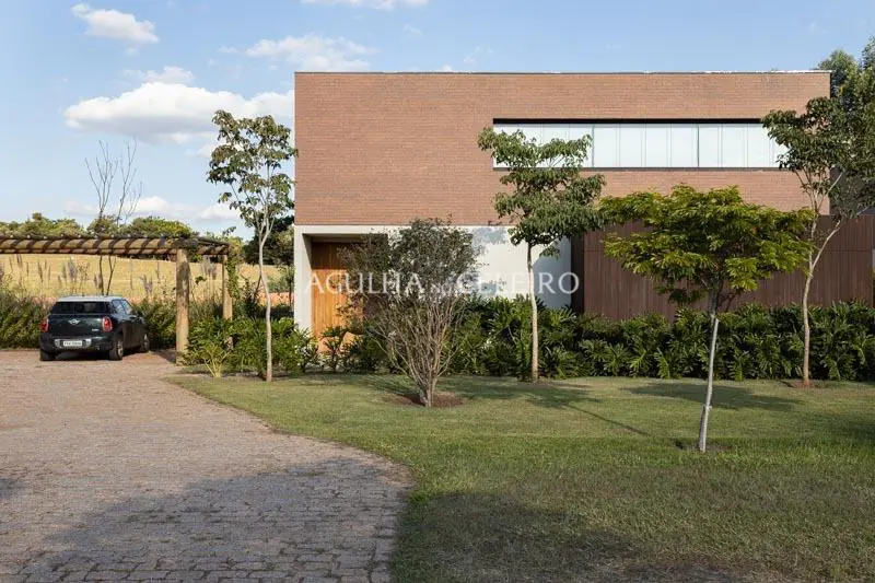 Casa incrível na Fazenda Boa Vista para venda. – CA0682