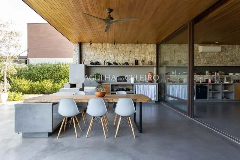 Casa incrível na Fazenda Boa Vista para venda. – CA0682