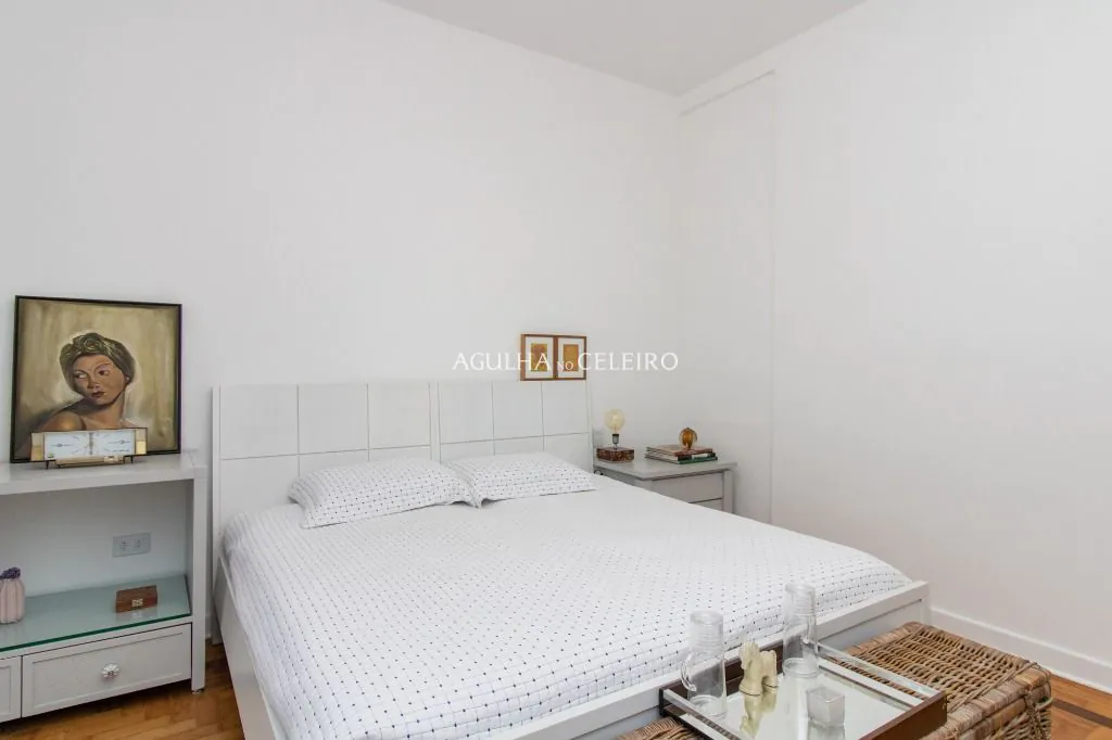 Venda/Vila Nova Conceição: Casa deliciosa acabada de reformar. – CA0995