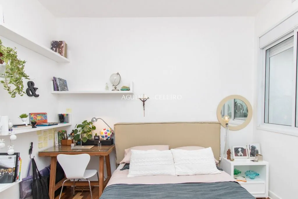 Venda/Vila Nova Conceição: Casa deliciosa acabada de reformar. – CA0995