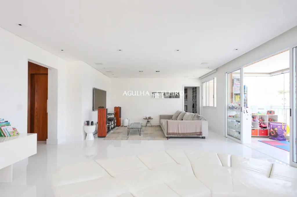 Venda/Jardim Paulista: Cobertura com vista incrível em prédio moderno – CO0685