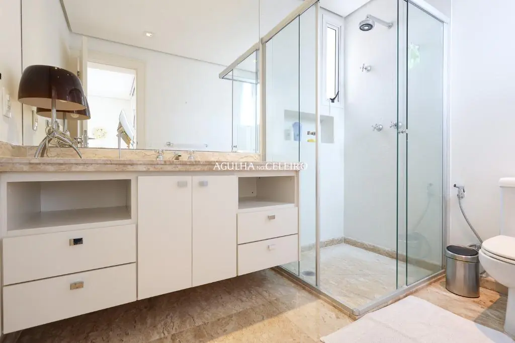 Venda/Jardim Paulista: Cobertura com vista incrível em prédio moderno – CO0685