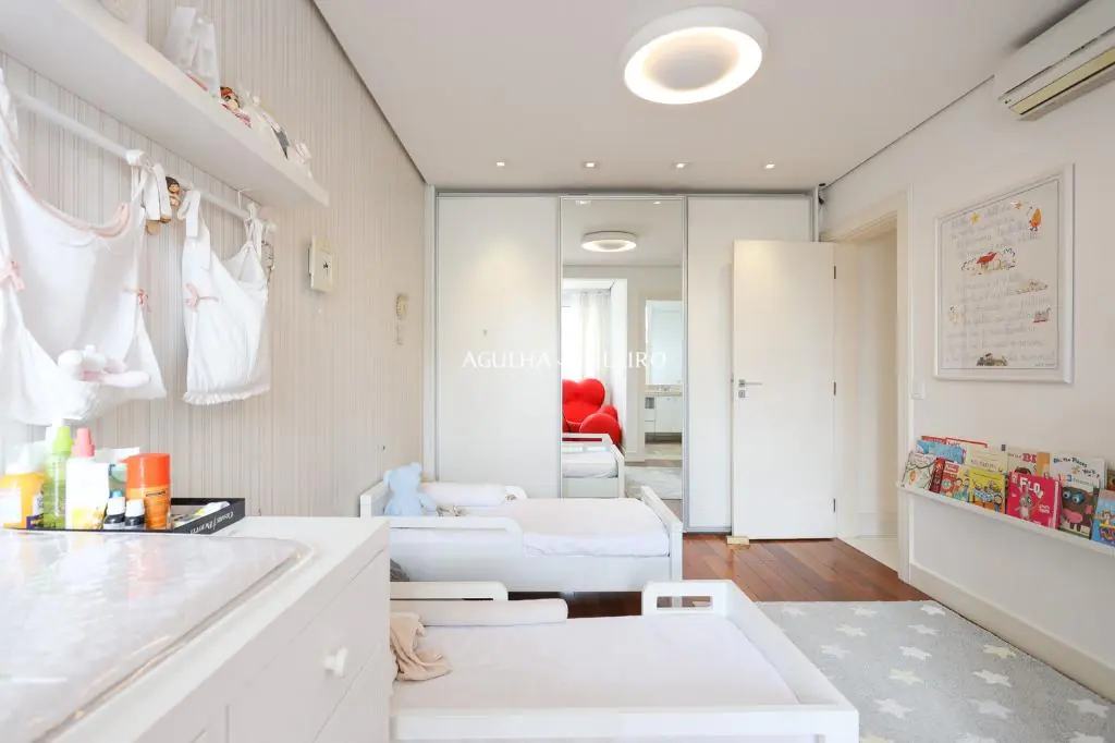 Venda/Jardim Paulista: Cobertura com vista incrível em prédio moderno – CO0685