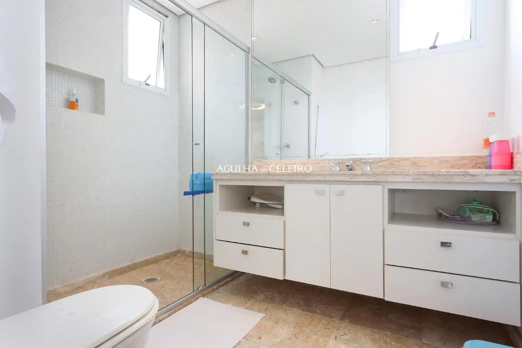 Venda/Jardim Paulista: Cobertura com vista incrível em prédio moderno – CO0685