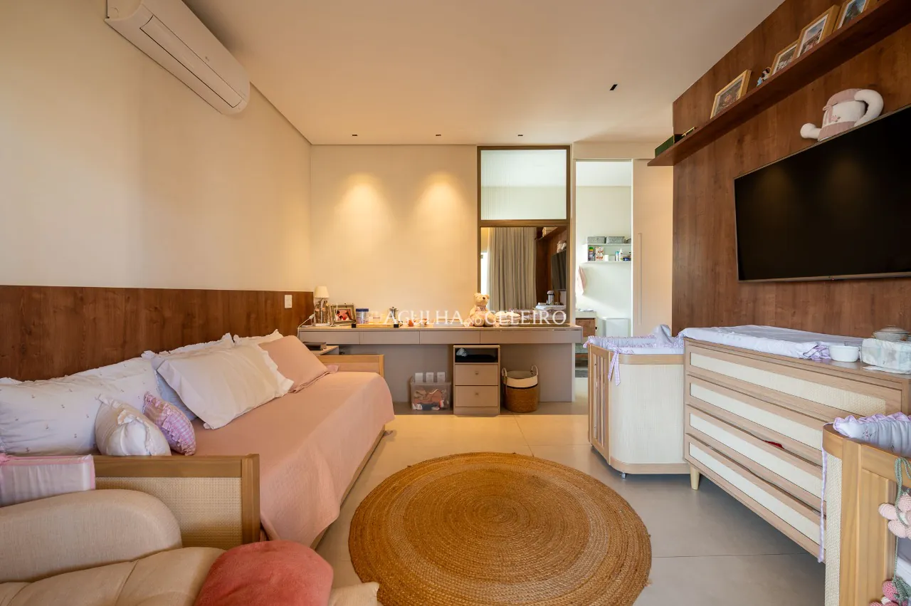 RARIDADE: Cobertura Penthouse totalmente reformada na Vila Olímpia! – CO0690