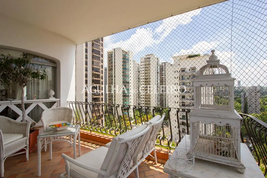 Venda/Alto de Pinheiros: Muito conforto e vista para o parque – CO0701