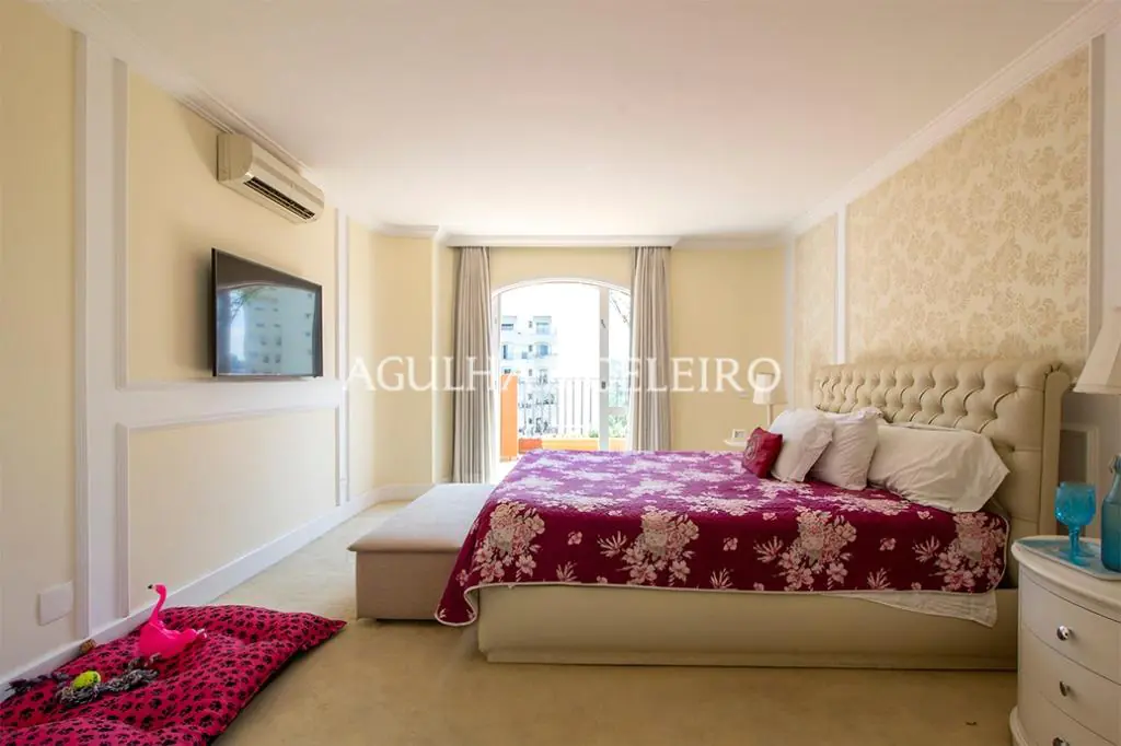 Venda/Alto de Pinheiros: Muito conforto e vista para o parque – CO0701