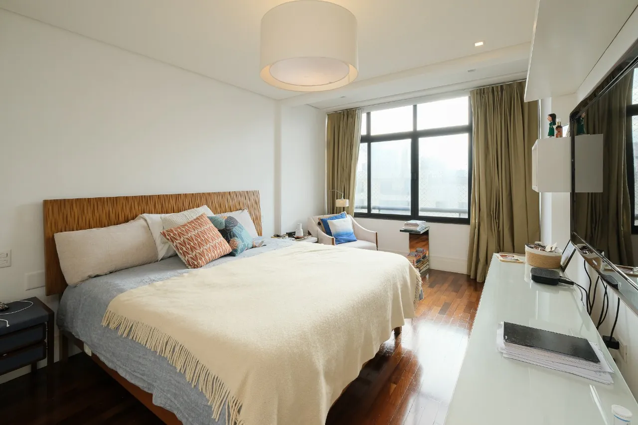 Cobertura com piscina e vista maravilhosa na Vila Nova Conceição – 10091