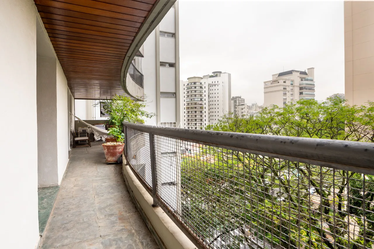 Venda/Vila Nova Conceição: Localização perfeita com vista e terraço. – 10148