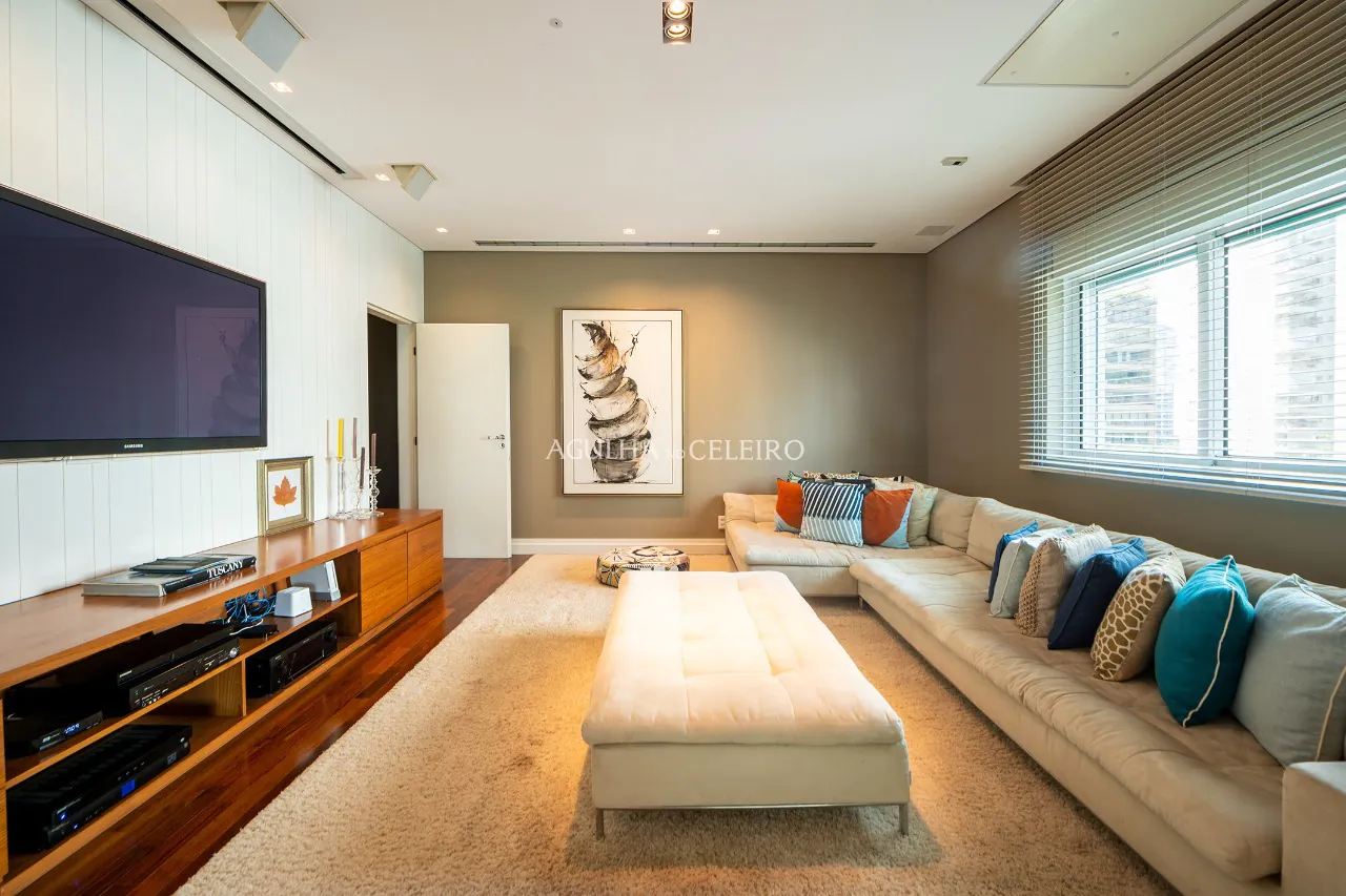 Espaçoso apartamento de 500m² com vista deslumbrante à venda no Itaim – 12076 - DSC_0186