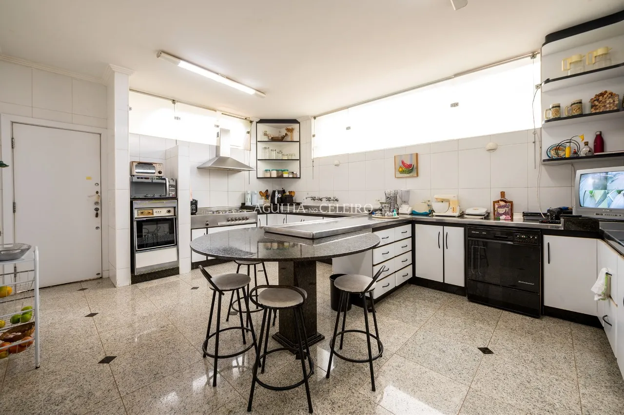 Casa com projeto de arquiteto renomado à venda no Jardim Paulista – 12684 - DSC_0479