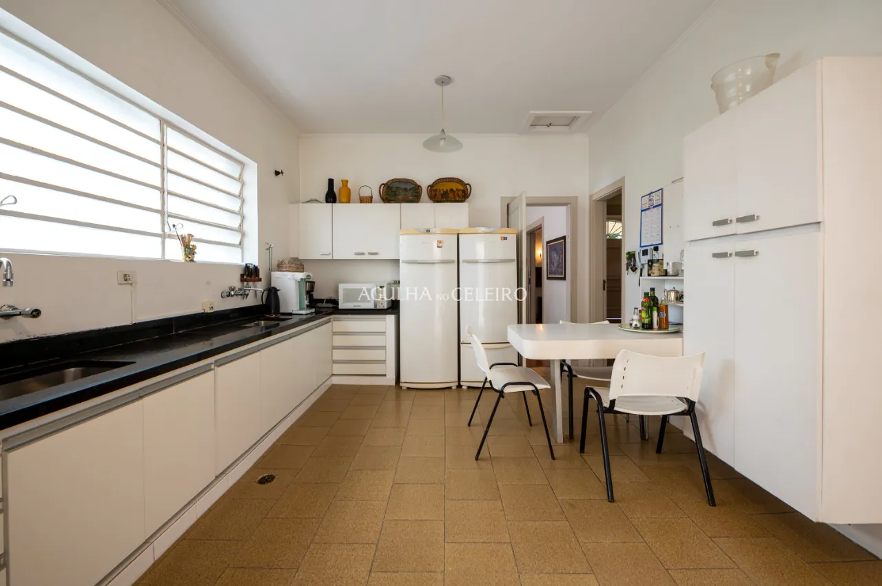 Casa charmosas com estilo clássico à venda mo Jardim Europa – 12804