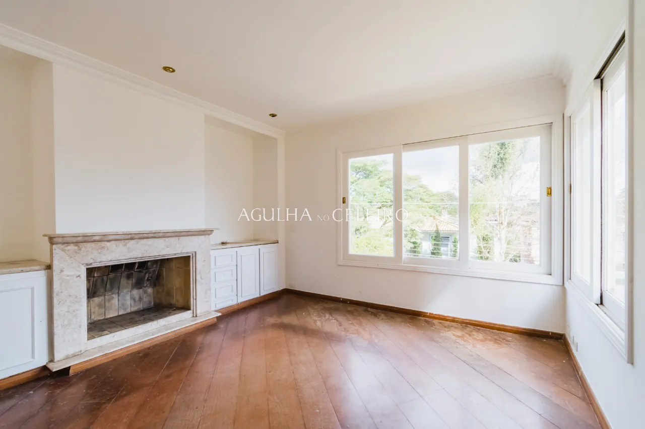 Venda/Jardim Guedala: Casa área externa ampla. – 9302 - 9302_COMLOGO-5