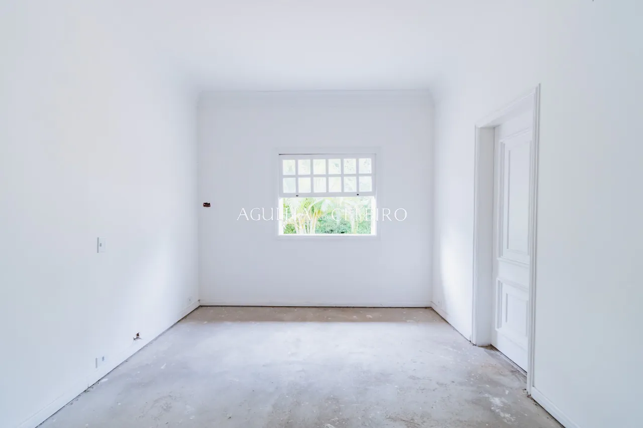 Venda/Jardim Guedala: Casa área externa ampla. – 9302 - 9302_COMLOGO-56