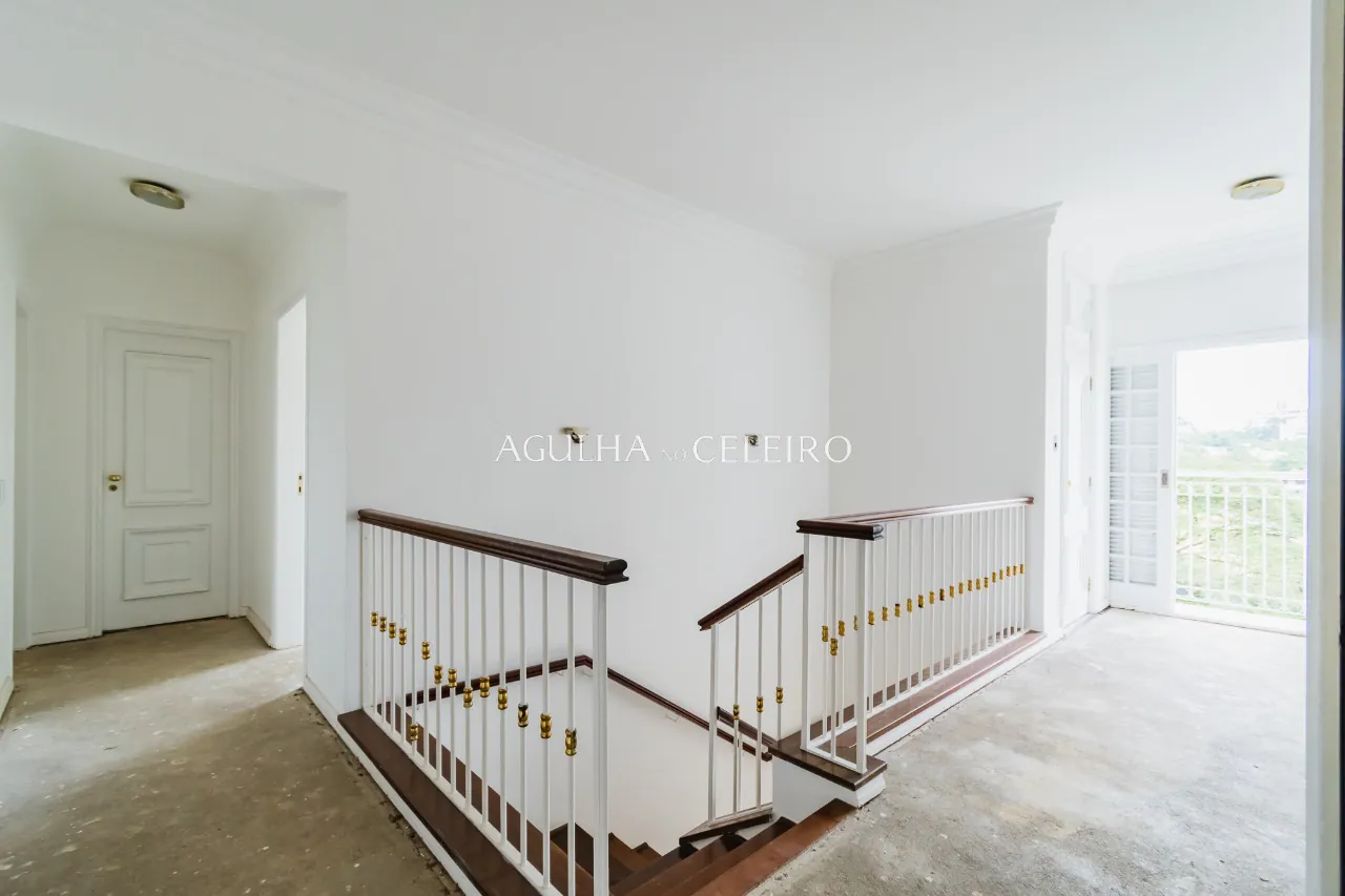 Venda/Jardim Guedala: Casa área externa ampla. – 9302 - 9302_COMLOGO-45