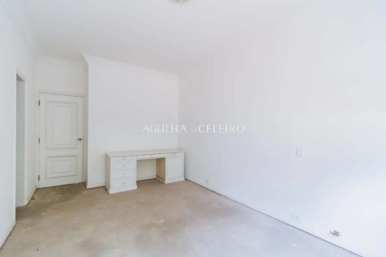 Venda/Jardim Guedala: Casa área externa ampla. – 9302 - 9302_COMLOGO-57