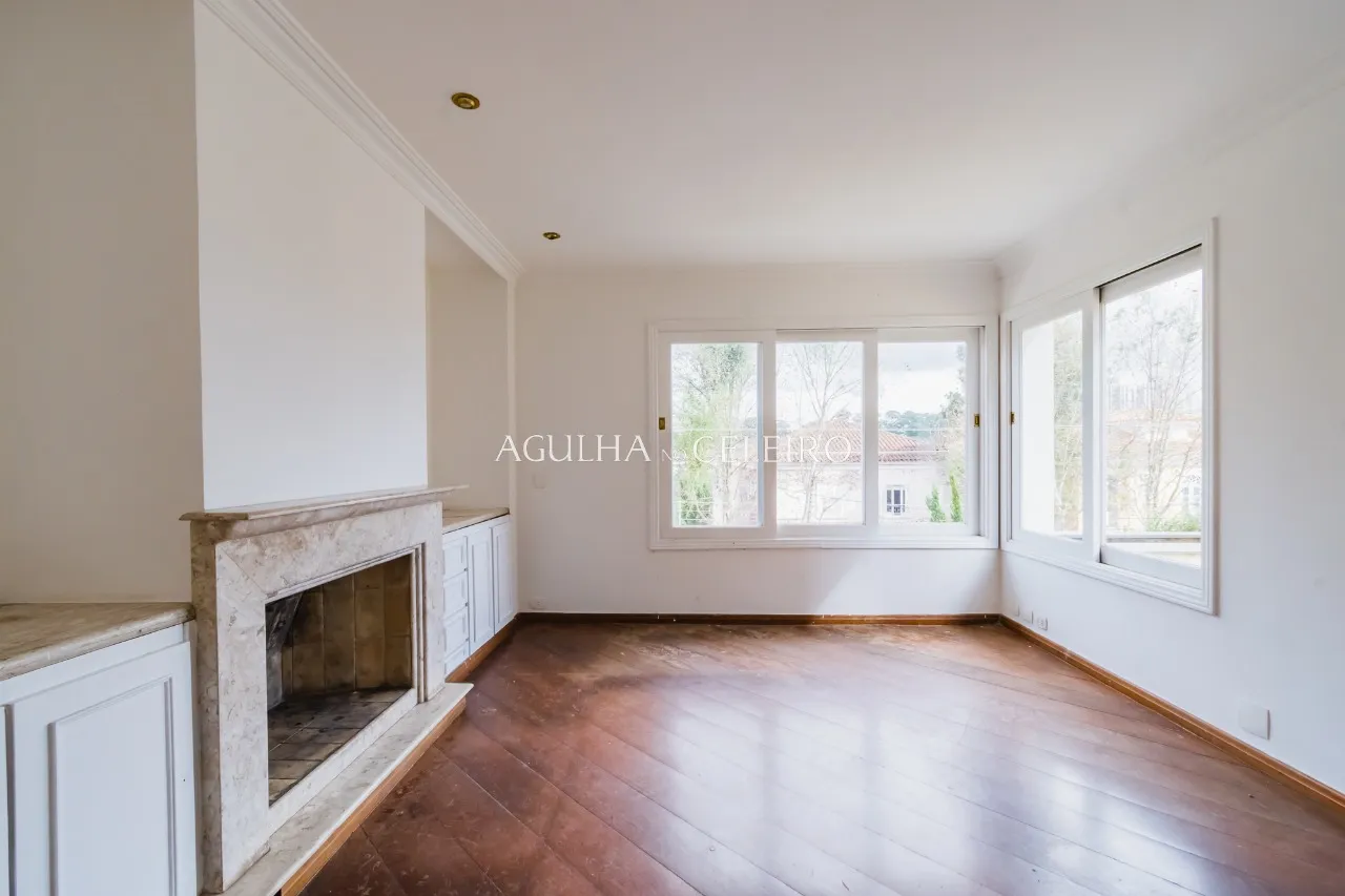 Venda/Jardim Guedala: Casa área externa ampla. – 9302 - 9302_COMLOGO-6