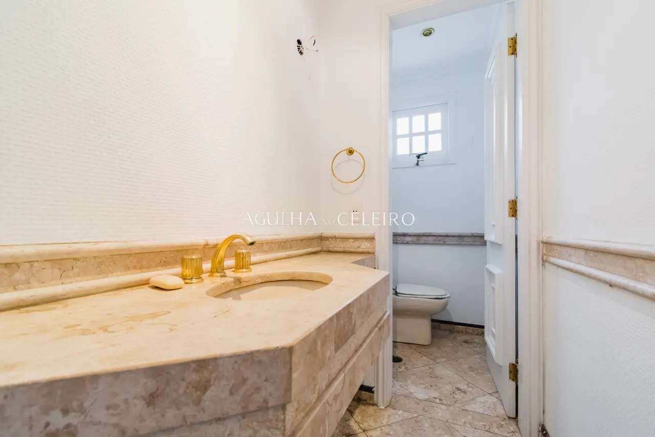 Venda/Jardim Guedala: Casa área externa ampla. – 9302 - 9302_COMLOGO-35