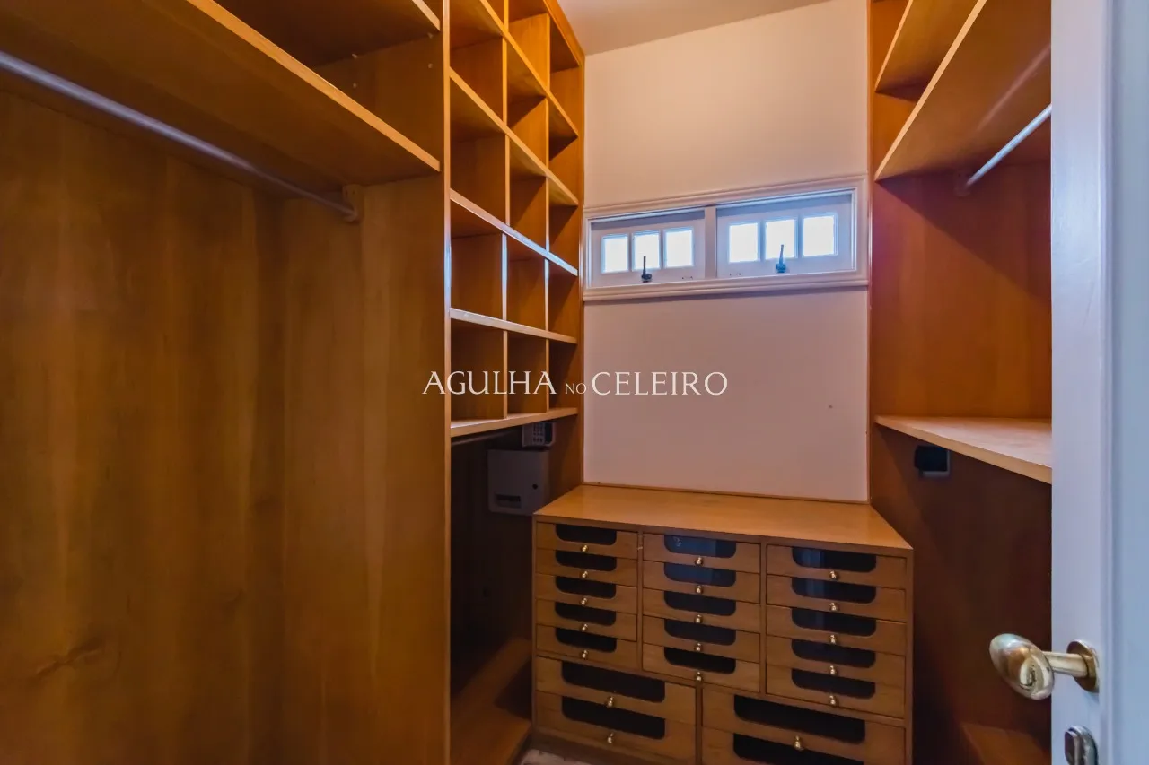 Venda/Jardim Guedala: Casa área externa ampla. – 9302 - 9302_COMLOGO-51