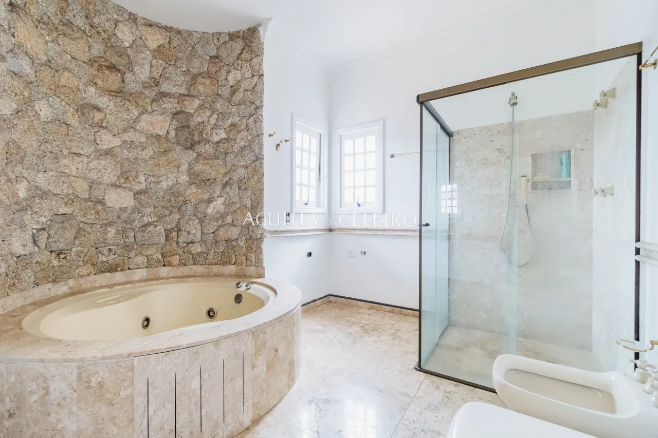 Venda/Jardim Guedala: Casa área externa ampla. – 9302 - 9302_COMLOGO-52